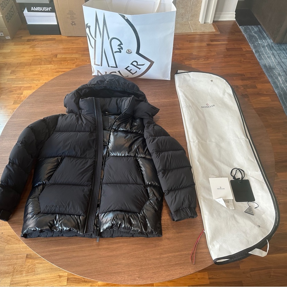 Moncler Black Pallardy Down Jacket